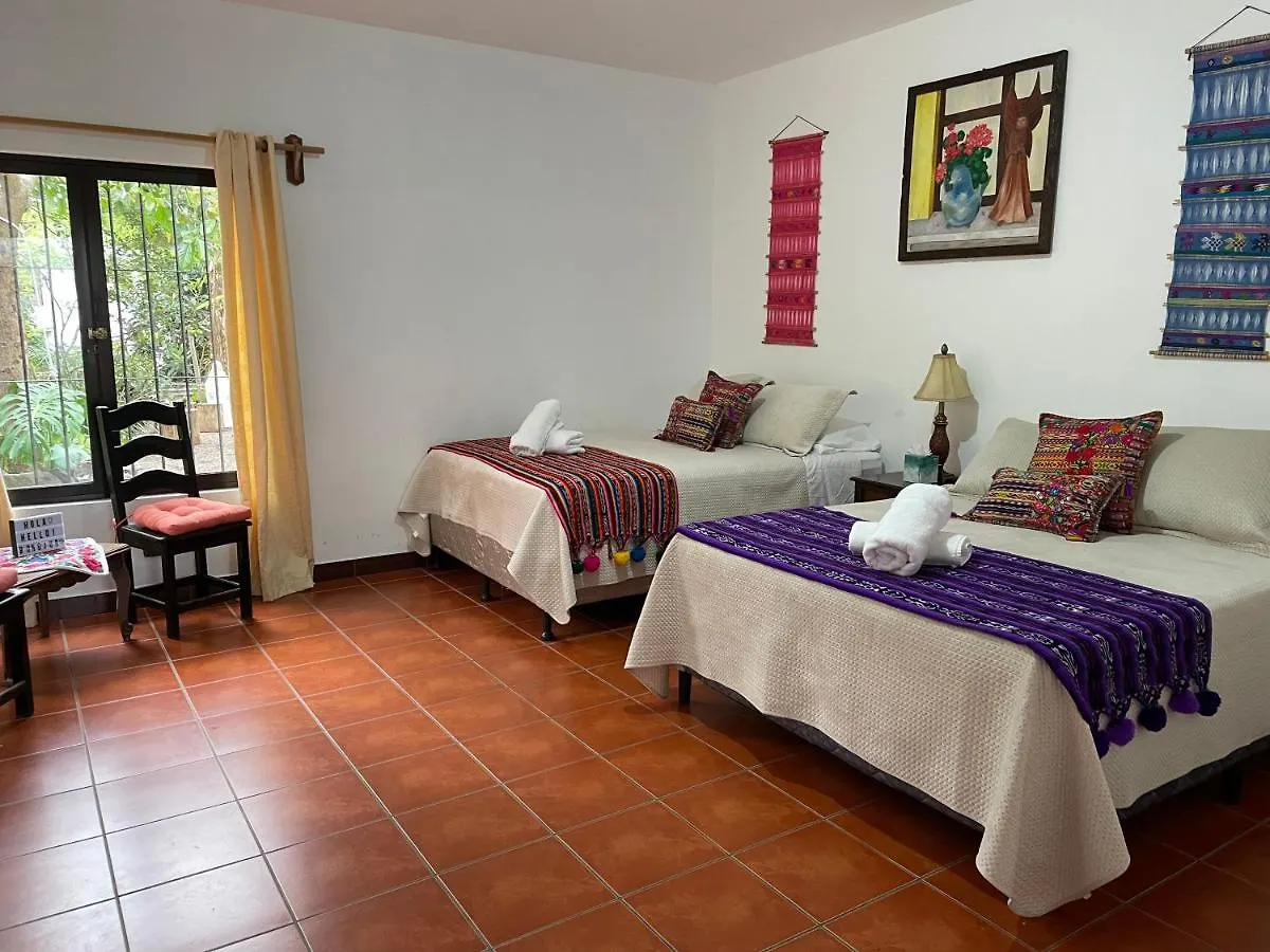 The View Guest House Room E Antigua