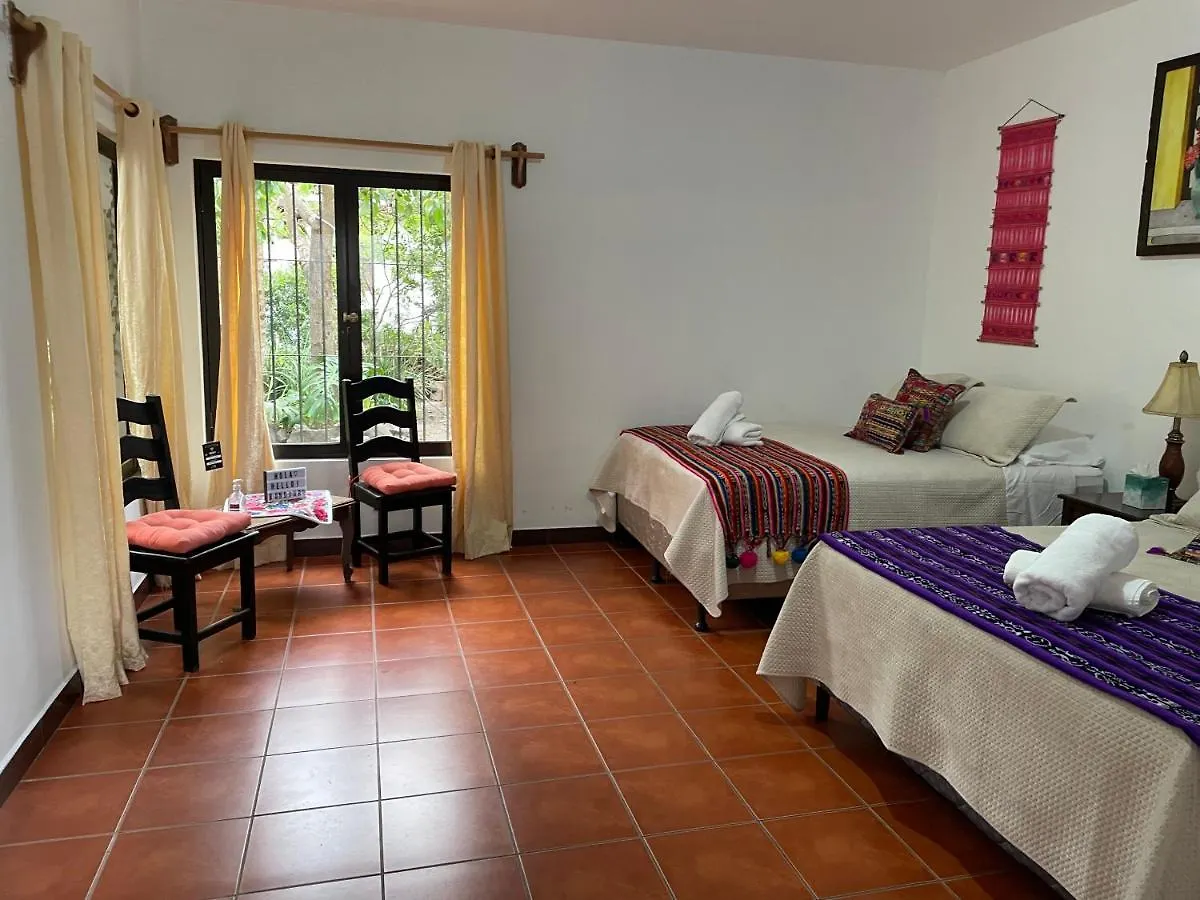 The View Guest House Room E Antigua