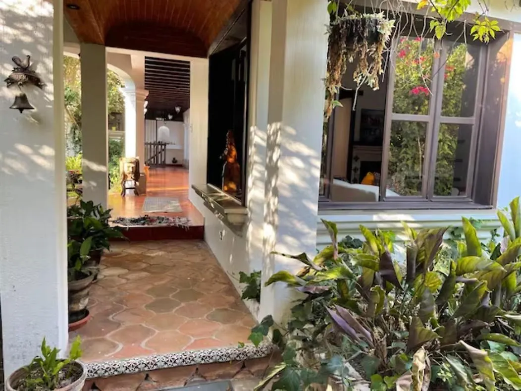 The View Guest House Room E Antigua